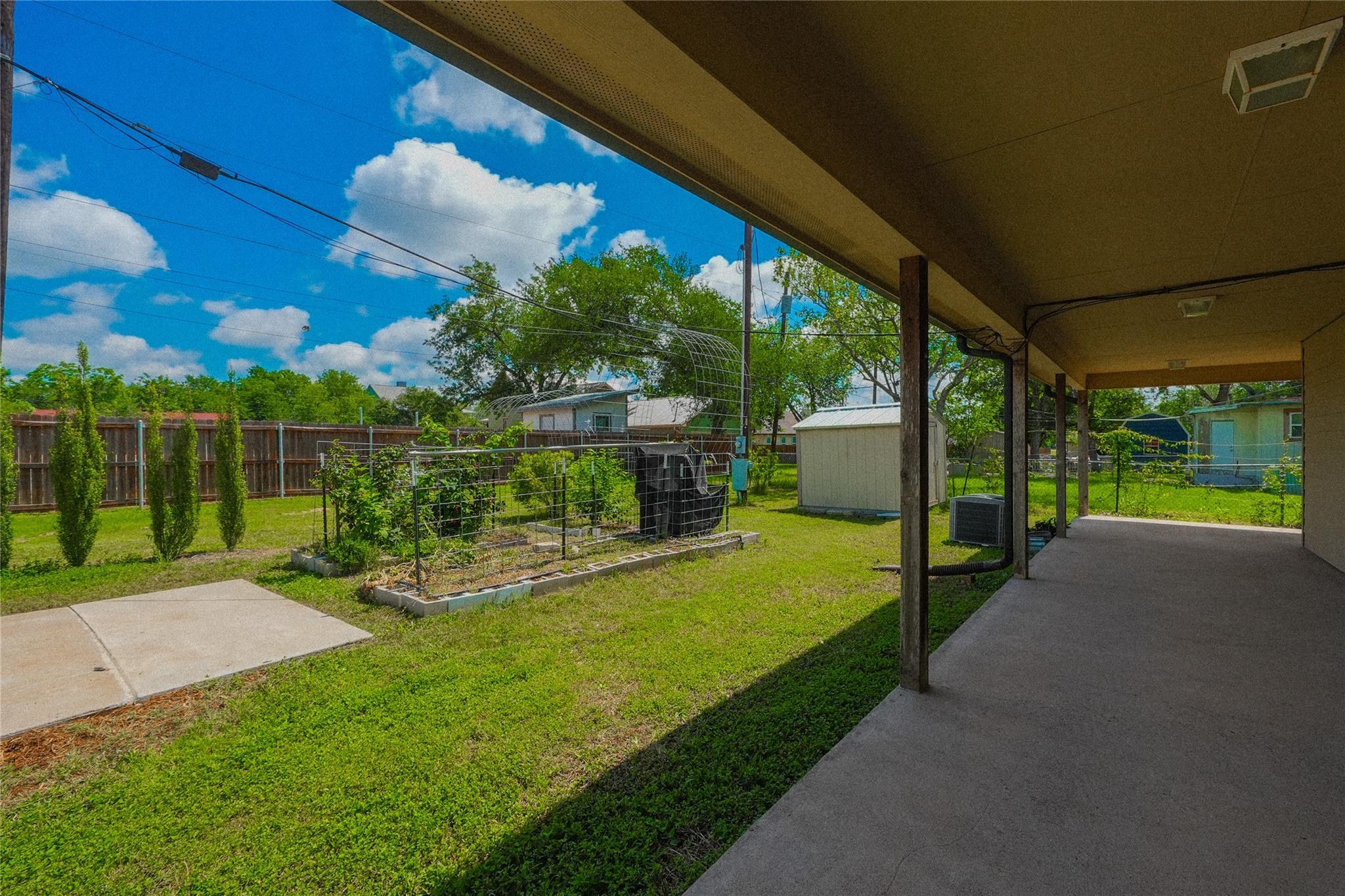 201 E Eggleston Street Manor TX 78653