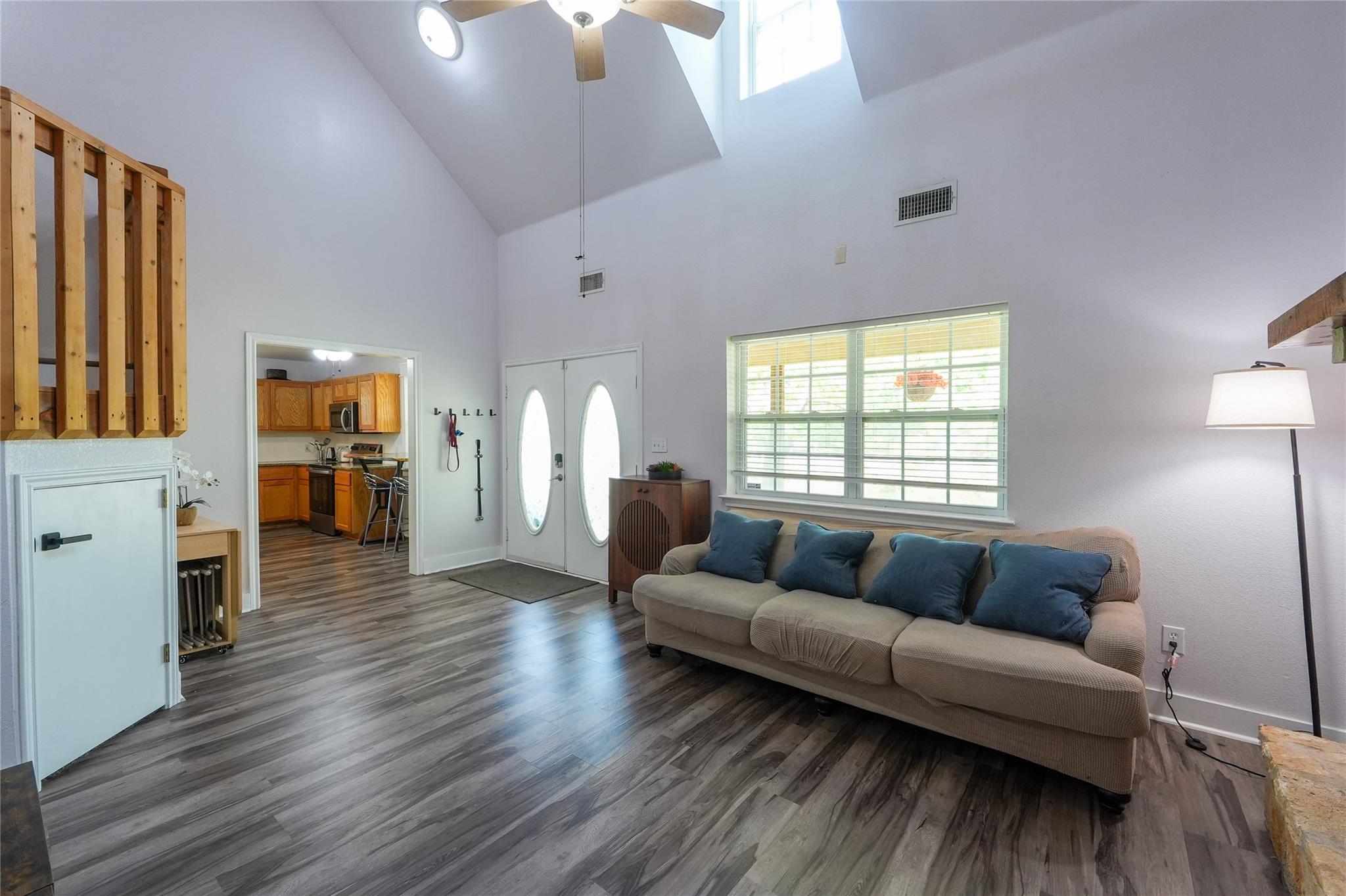 201 E Eggleston Street Manor TX 78653