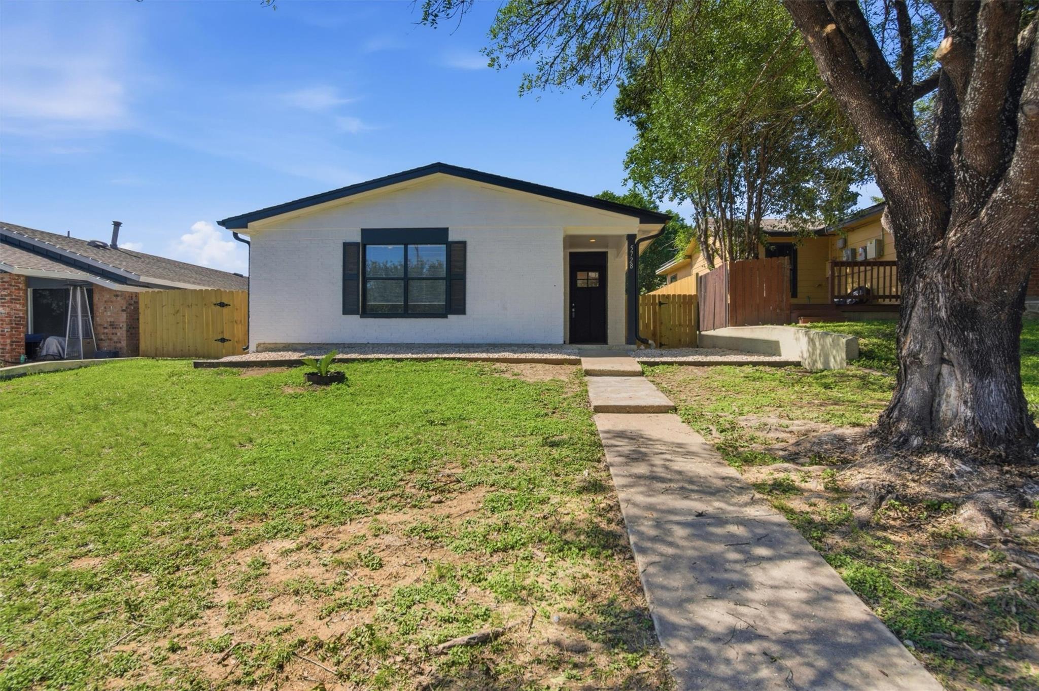 5728 Pinon Vista Drive Austin TX 78724