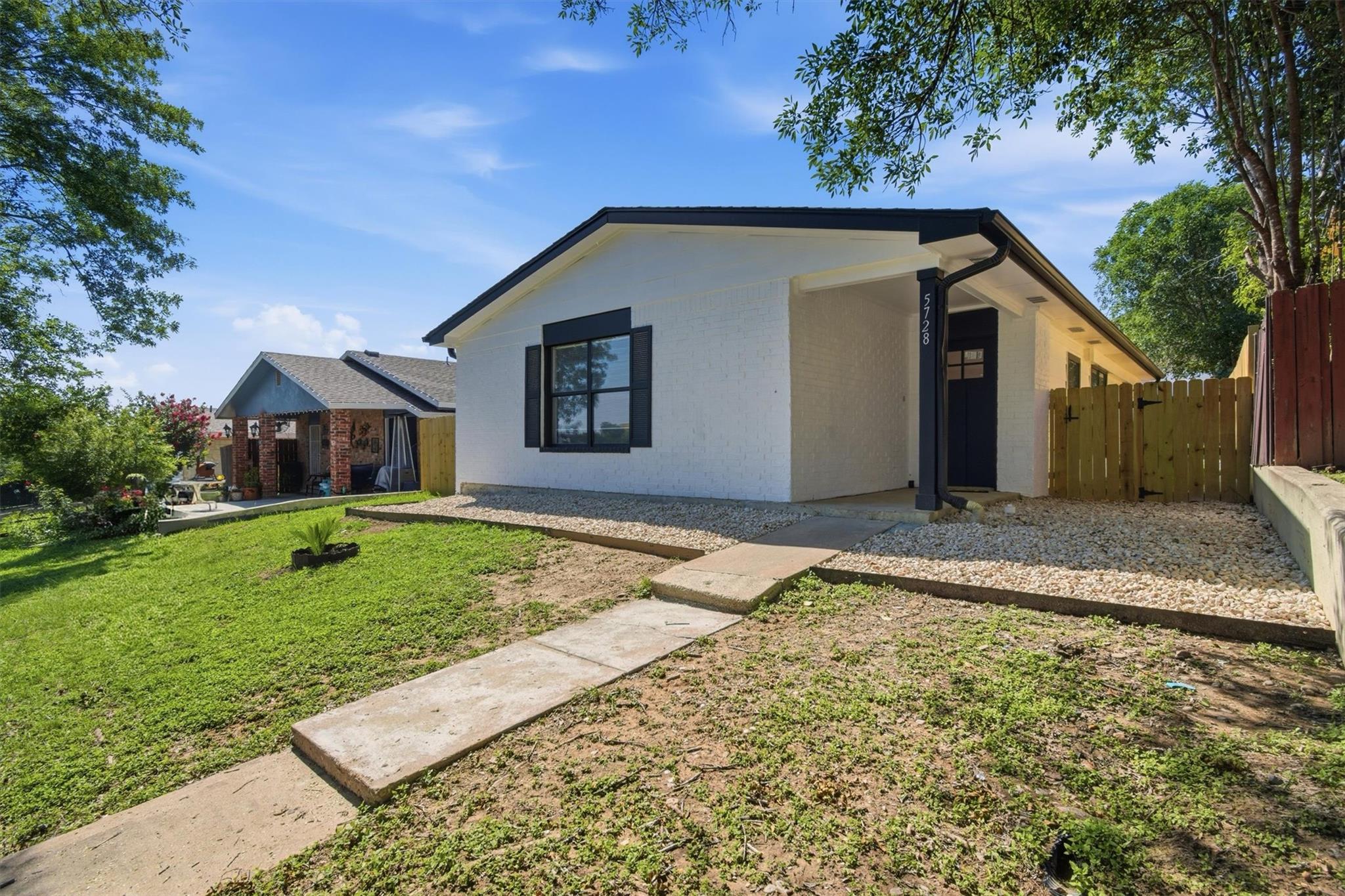 5728 Pinon Vista Drive Austin TX 78724