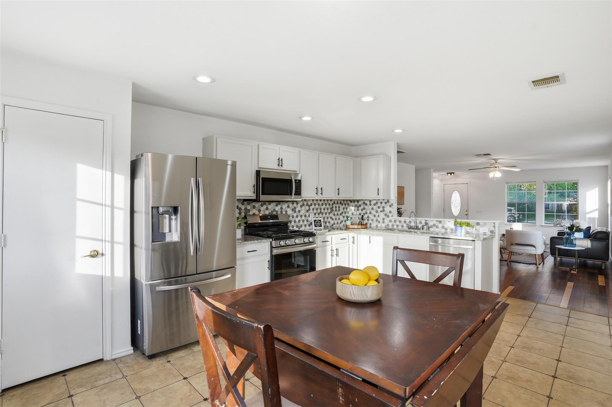 13525 Briarcreek Loop Manor TX 78653