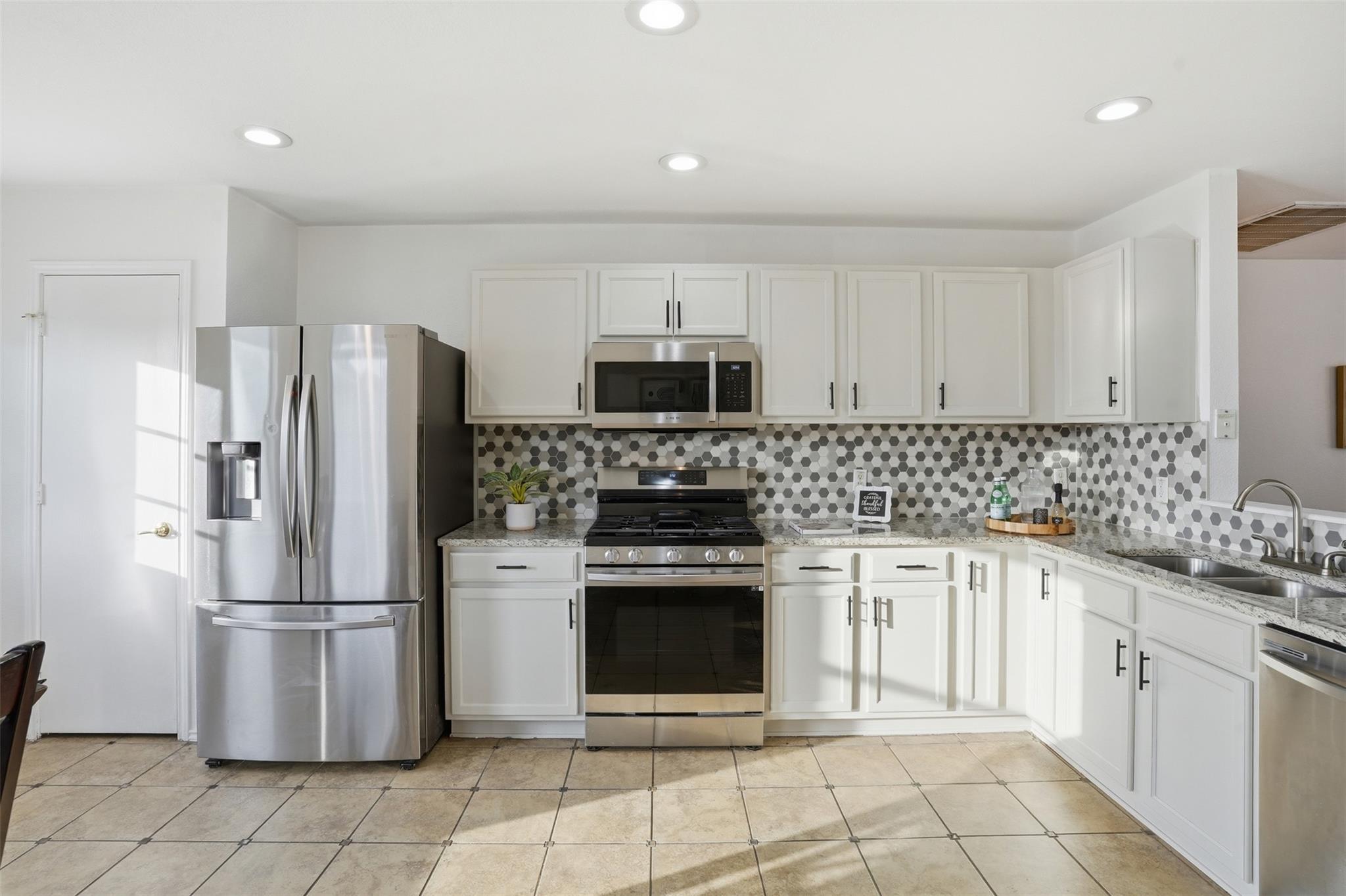 13525 Briarcreek Loop Manor TX 78653