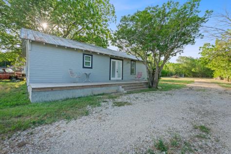 6071 Fm 713 Dale TX 78616