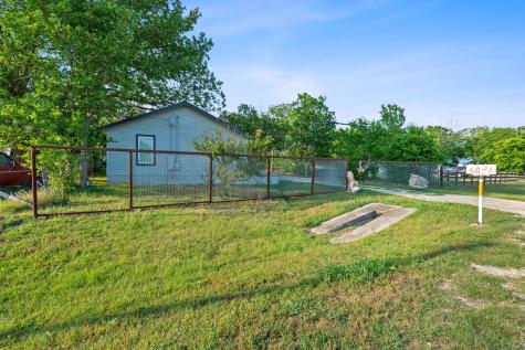 6071 Fm 713 Dale TX 78616