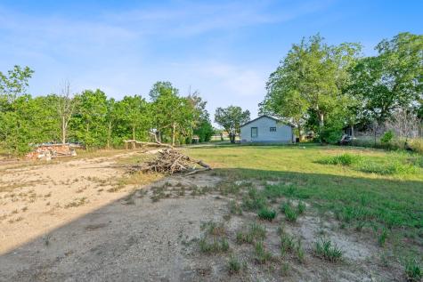 6071 Fm 713 Dale TX 78616
