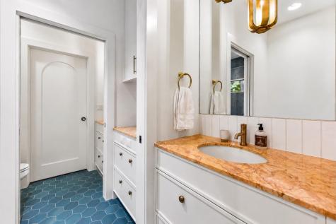 1915 Brackenridge Street Austin TX 78704