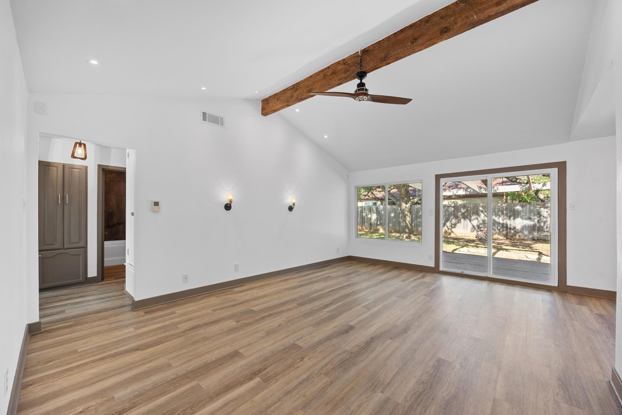 7810 Woodcroft Drive Austin TX 78749