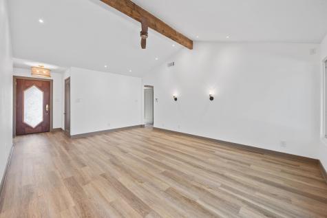 7810 Woodcroft Drive Austin TX 78749
