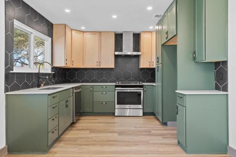 7810 Woodcroft Drive Austin TX 78749