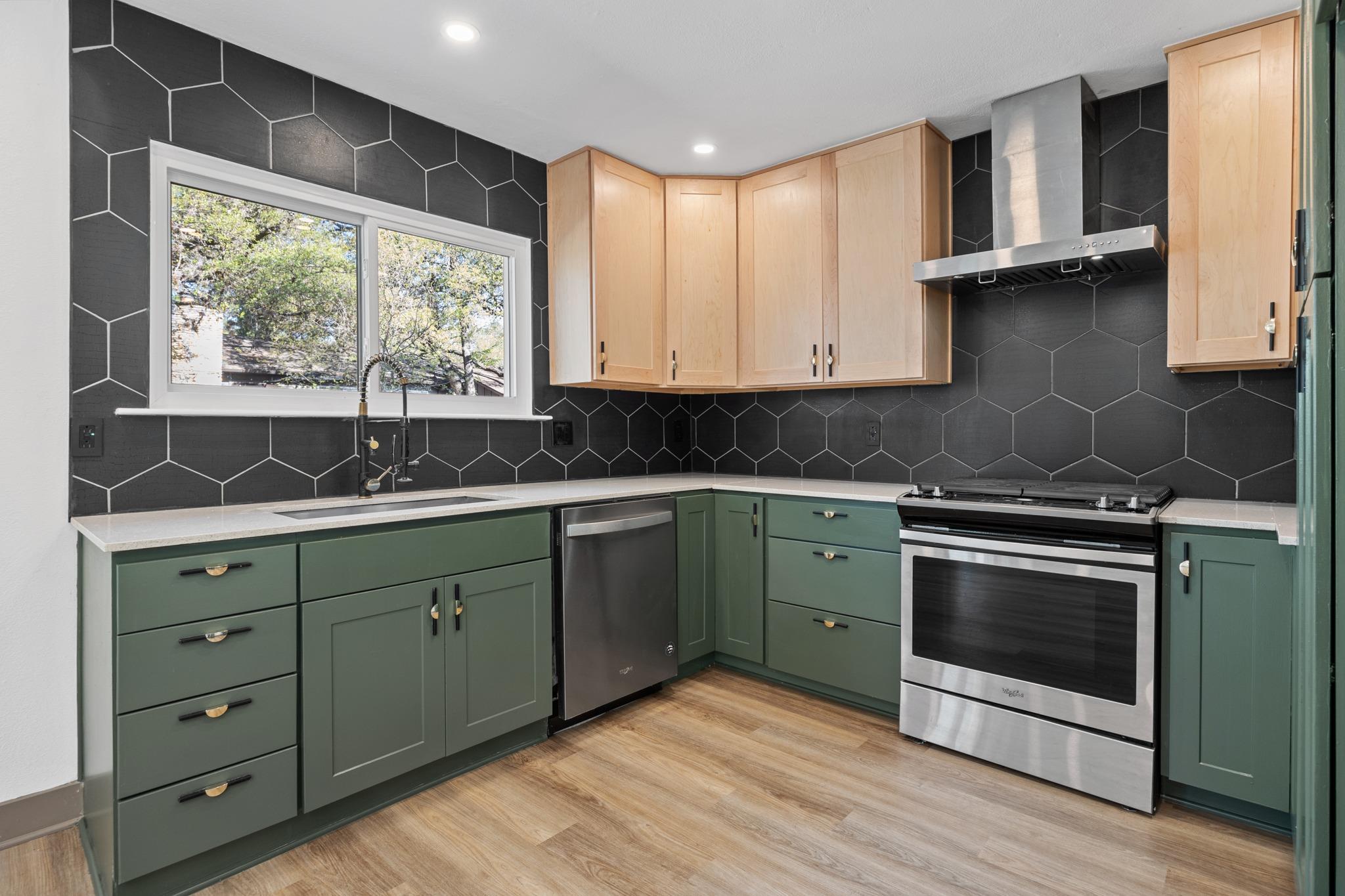 7810 Woodcroft Drive Austin TX 78749