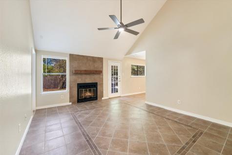 6808 Luckenbach Lane Austin TX 78729