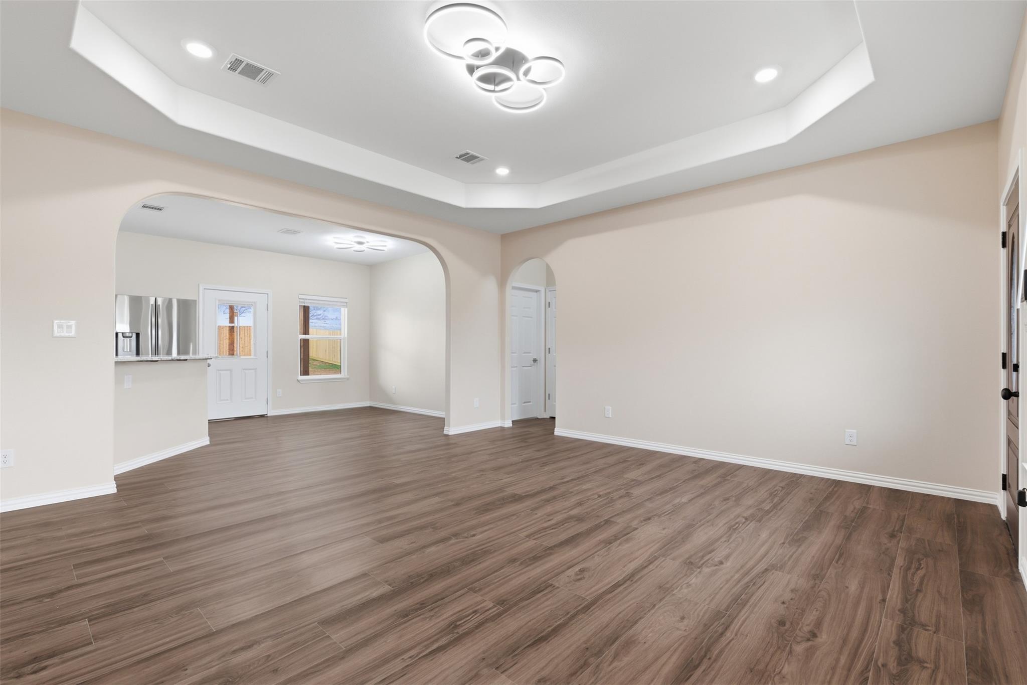 413 E Hamilton Avenue Rockdale TX 76567
