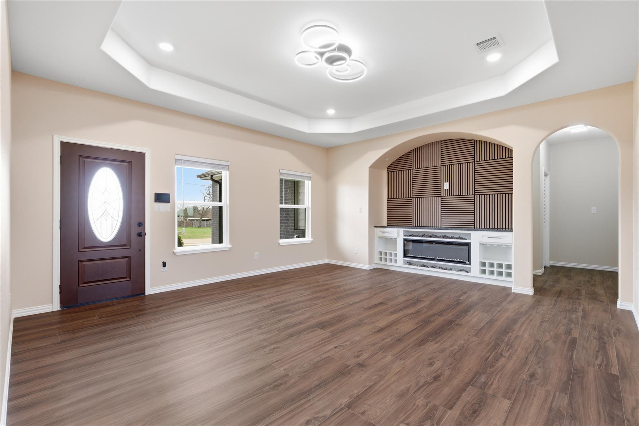 413 E Hamilton Avenue Rockdale TX 76567