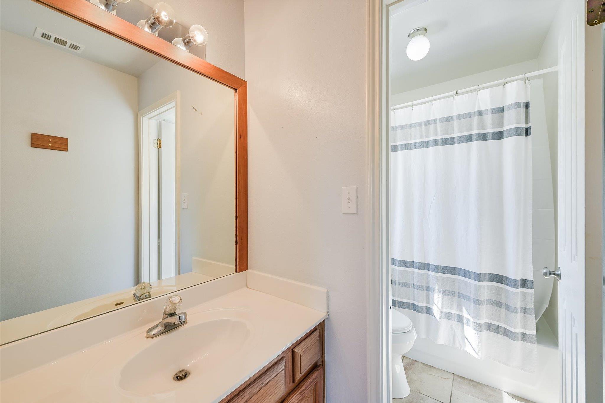 806 Mountain View Drive Pflugerville TX 78660