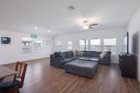 108 Red Buckeye Street Hutto TX 78634