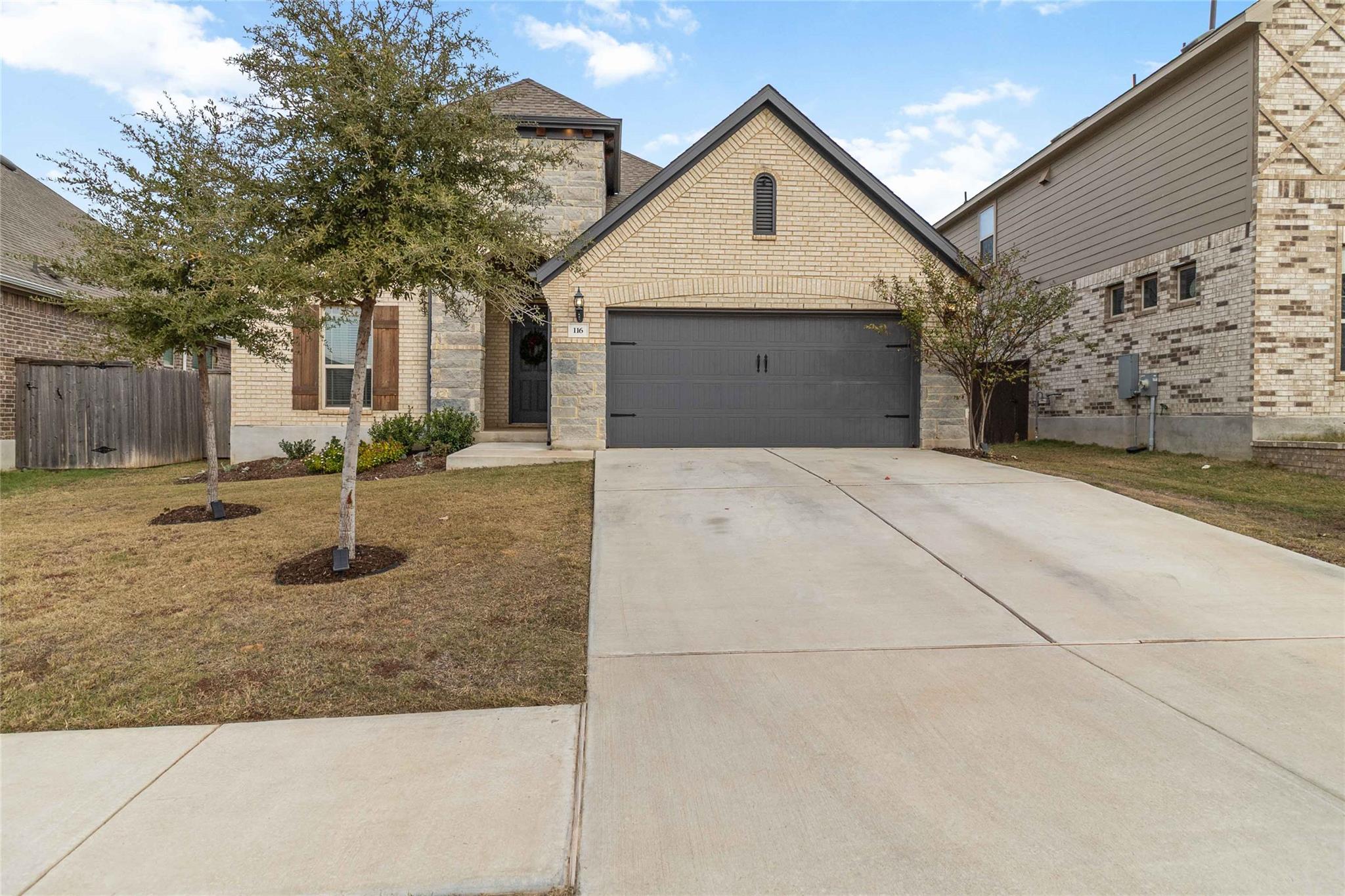 116 Acacia Pass Bastrop TX 78602