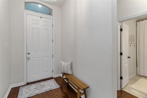 116 Acacia Pass Bastrop TX 78602