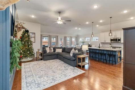 116 Acacia Pass Bastrop TX 78602