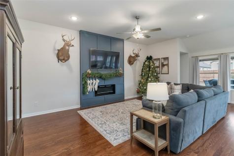 116 Acacia Pass Bastrop TX 78602
