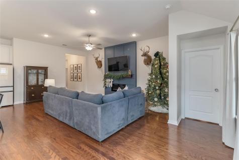 116 Acacia Pass Bastrop TX 78602