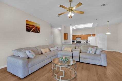 506 Carol Drive Hutto TX 78634