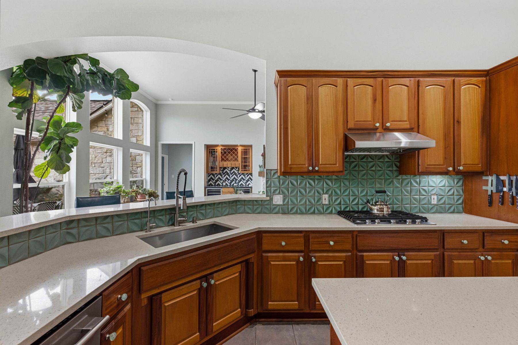 9720 Anchusa Trail Austin TX 78736