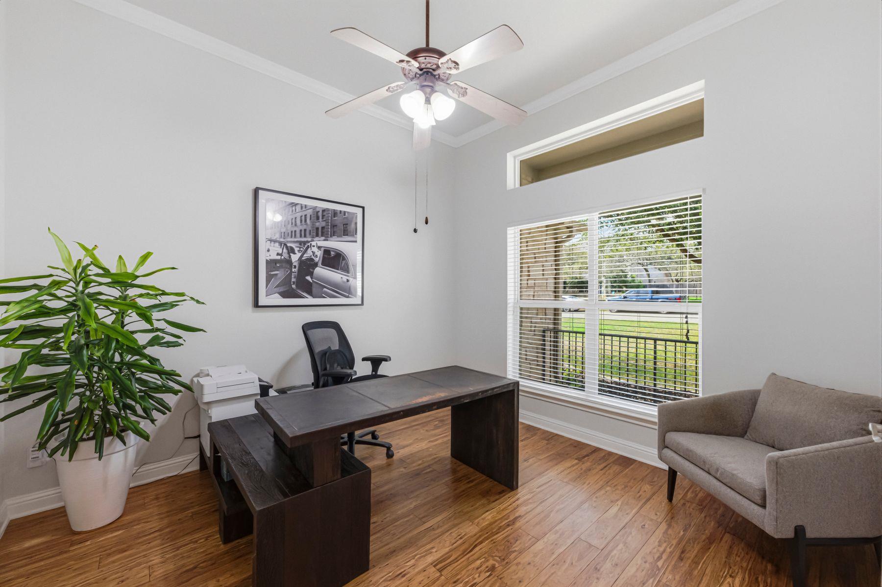 9720 Anchusa Trail Austin TX 78736