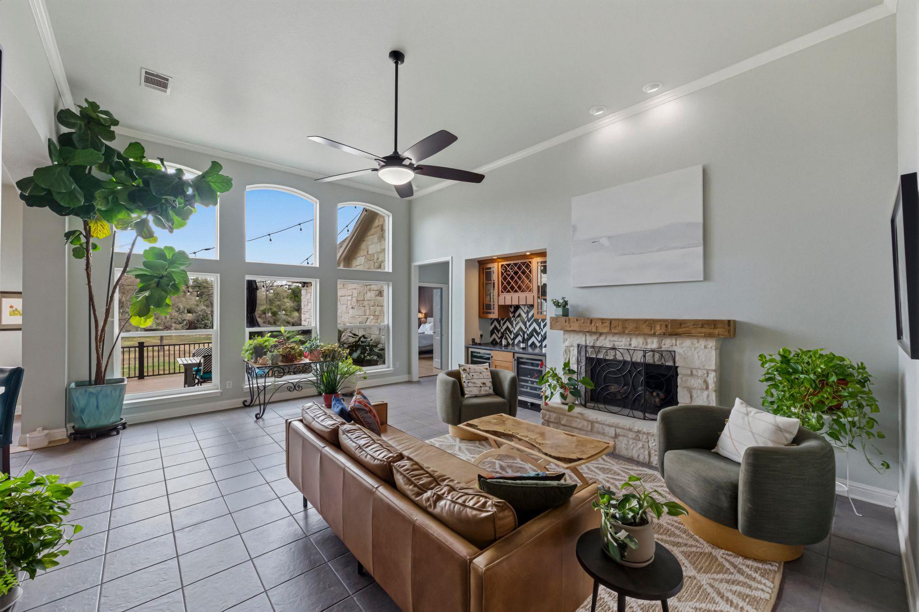 9720 Anchusa Trail Austin TX 78736