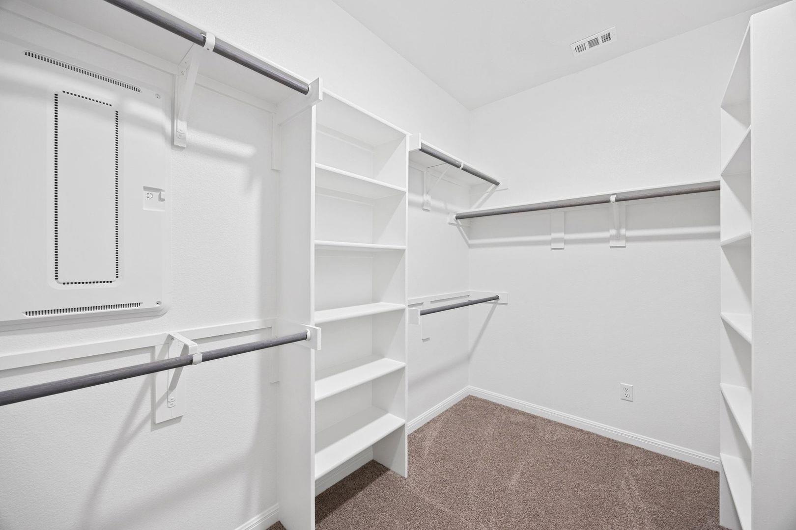 338 Bendecido Loop Elgin TX 78621