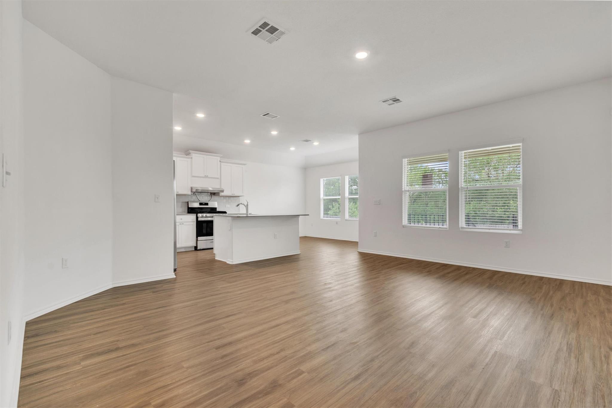 10721 Steinbeck Drive Austin TX 78747
