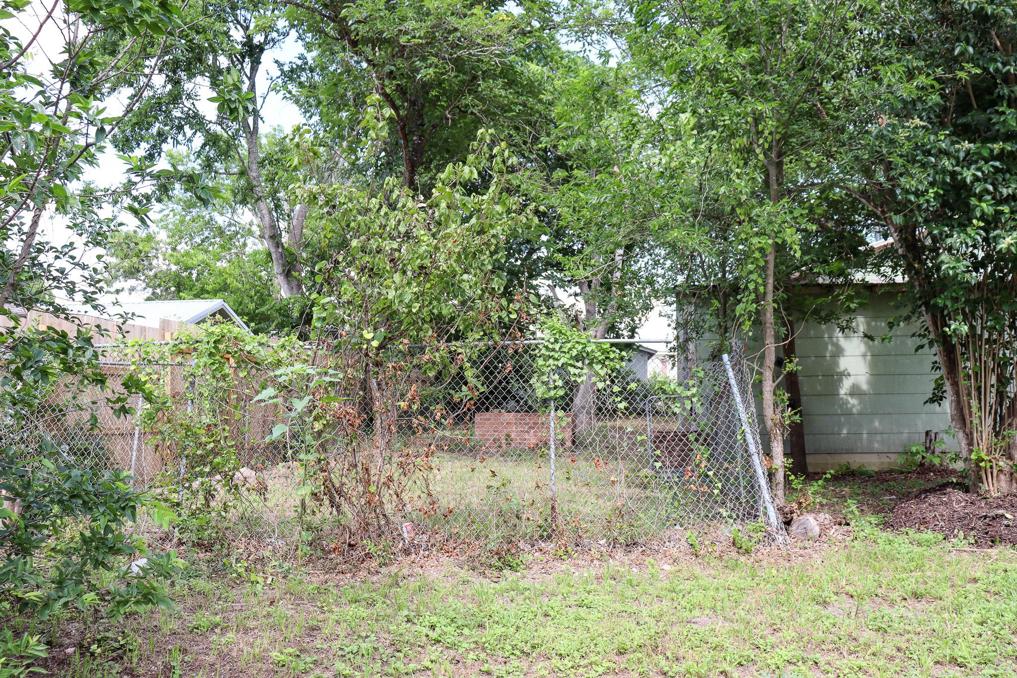 803 Third Street Lockhart TX 78644