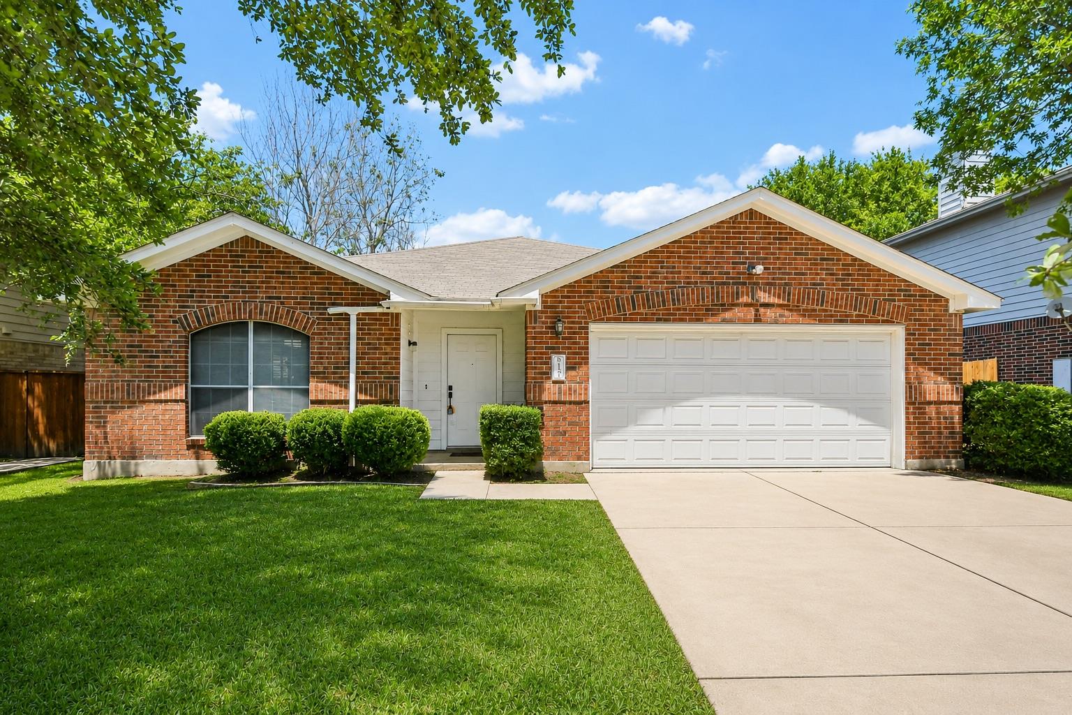 121 Orion Cove Kyle TX 78640