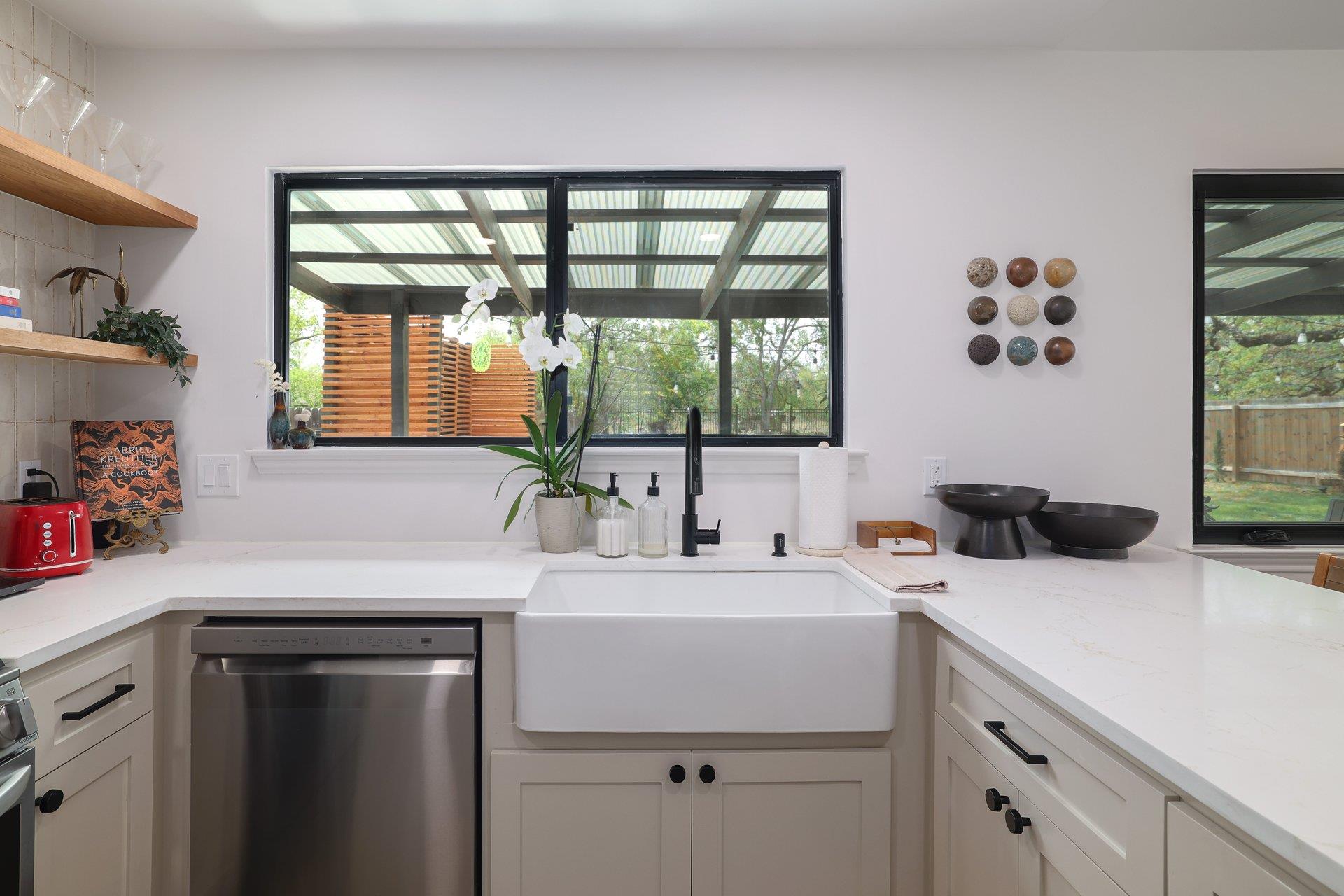 3907 Stonecroft Drive Austin TX 78749