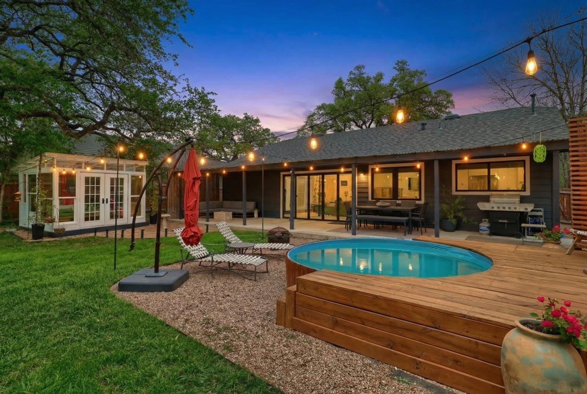 3907 Stonecroft Drive Austin TX 78749