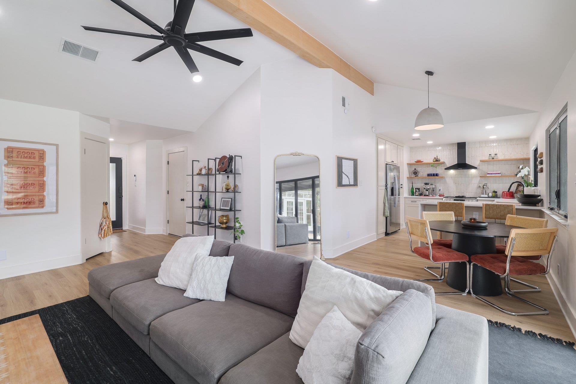 3907 Stonecroft Drive Austin TX 78749