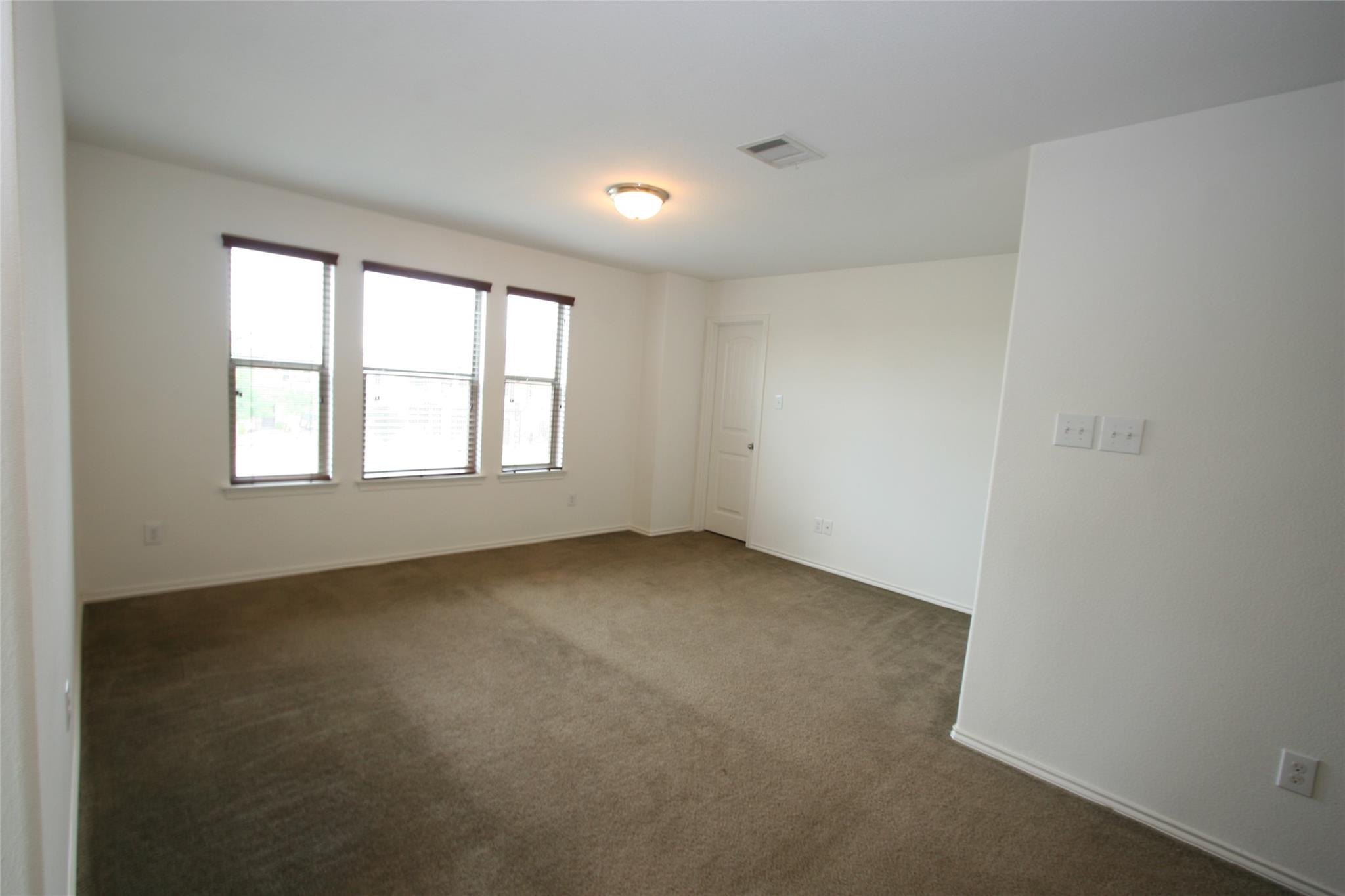 909 Lily Pad Leander TX 78641