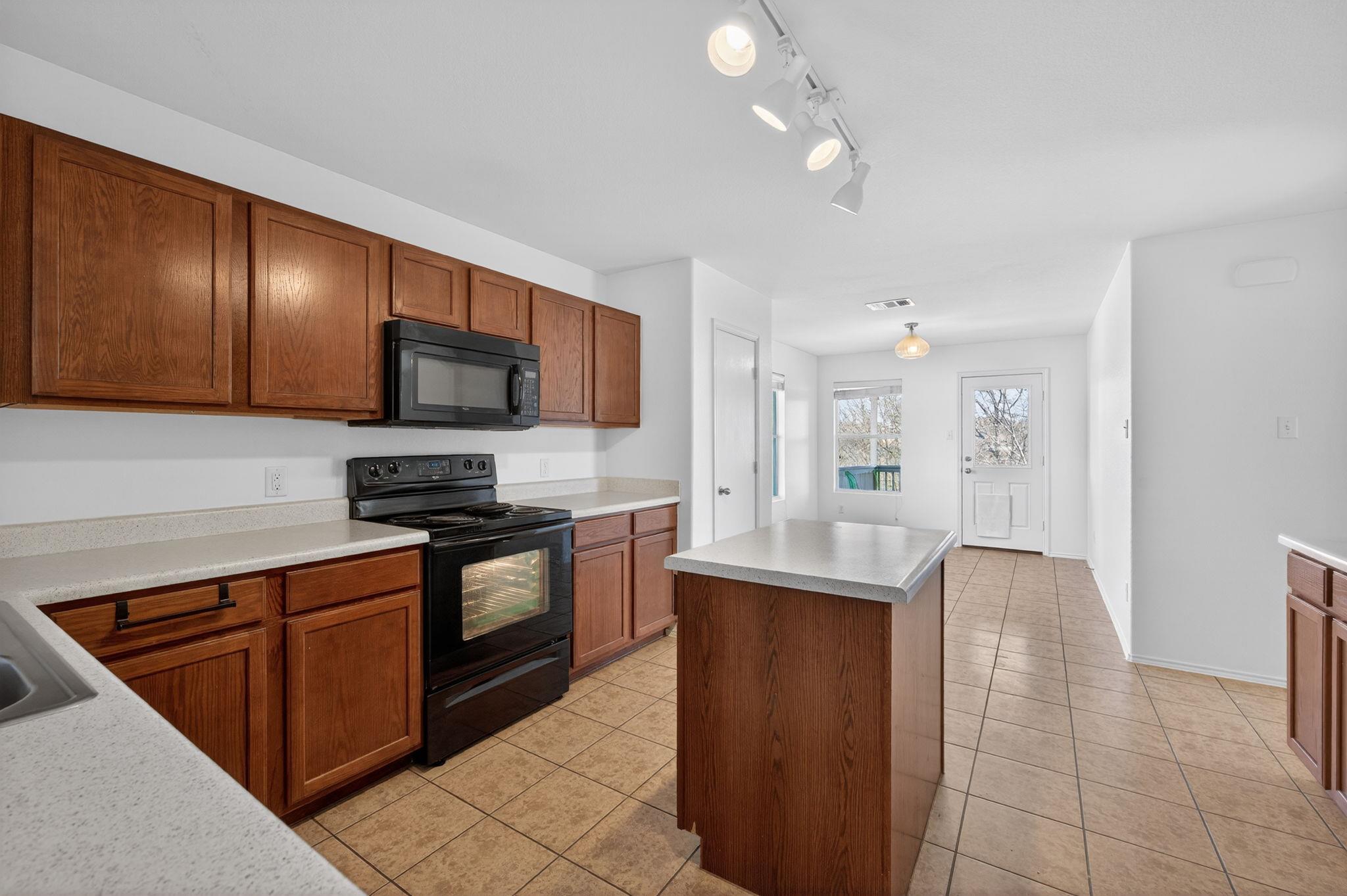 13629 Coomer Path Pflugerville TX 78660