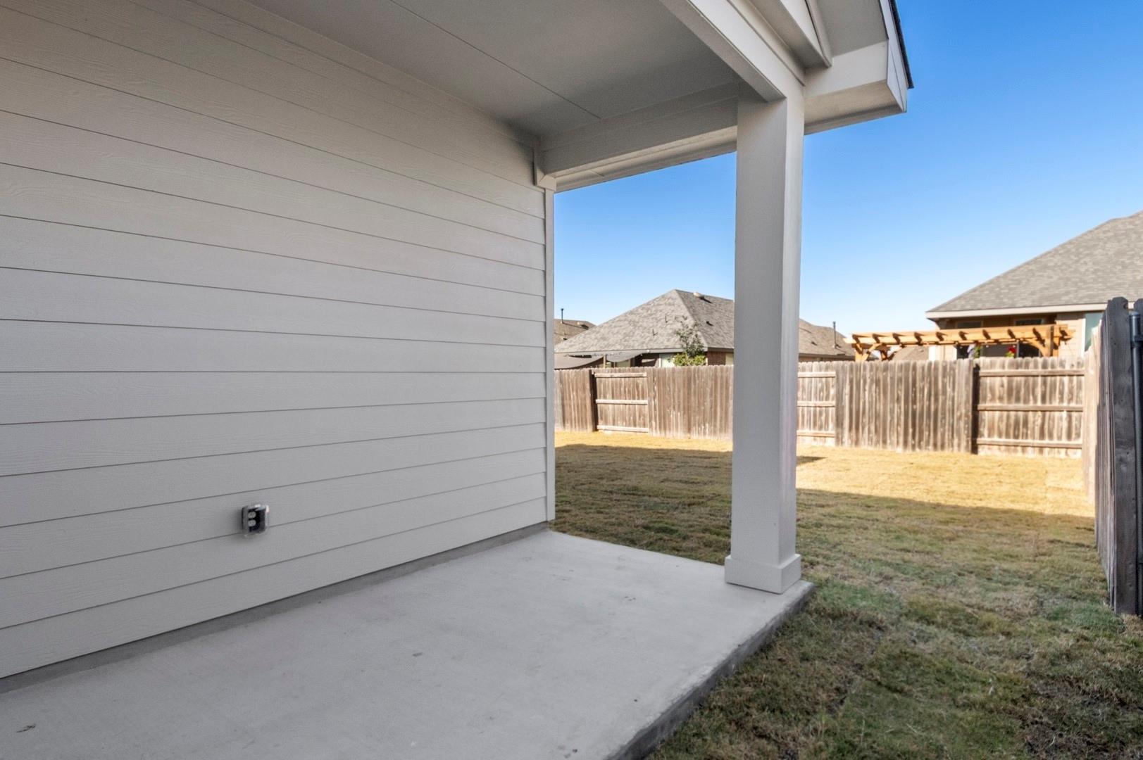304 Bay Breeze Drive Kyle TX 78640