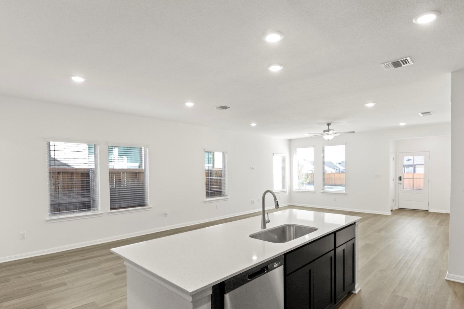 304 Bay Breeze Drive Kyle TX 78640