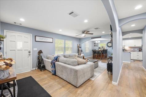 608 Washington Street Smithville TX 78957