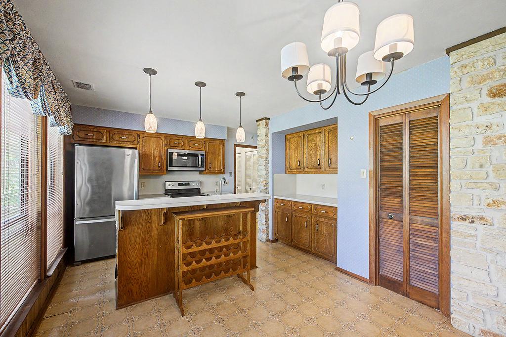25 Shady Grove Lane Wimberley TX 78676