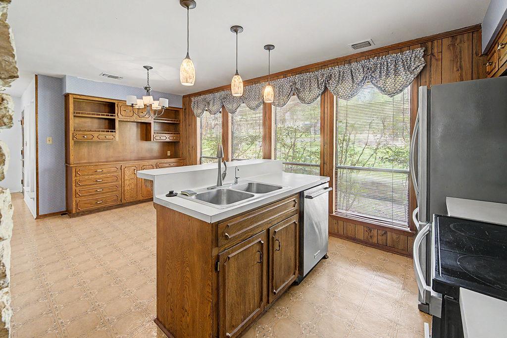 25 Shady Grove Lane Wimberley TX 78676