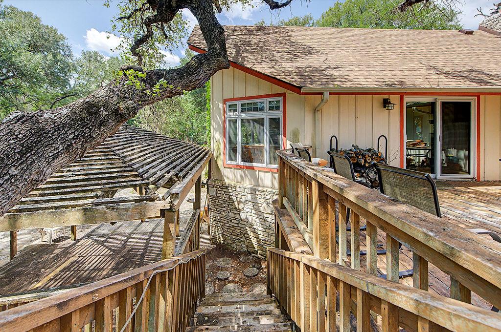 25 Shady Grove Lane Wimberley TX 78676