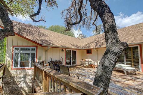 25 Shady Grove Lane Wimberley TX 78676