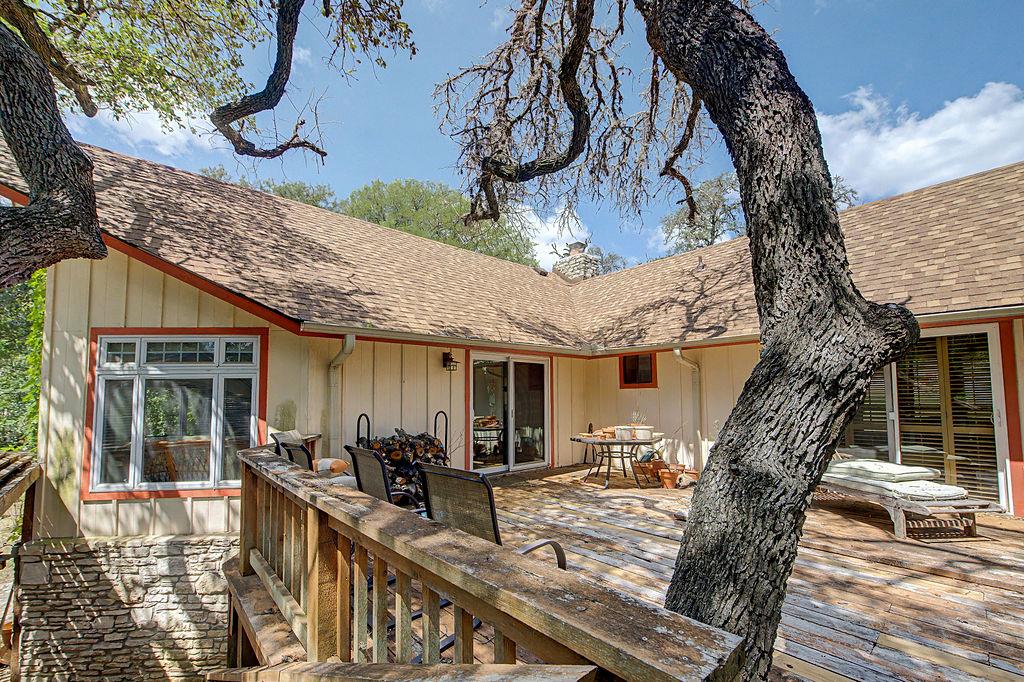 25 Shady Grove Lane Wimberley TX 78676