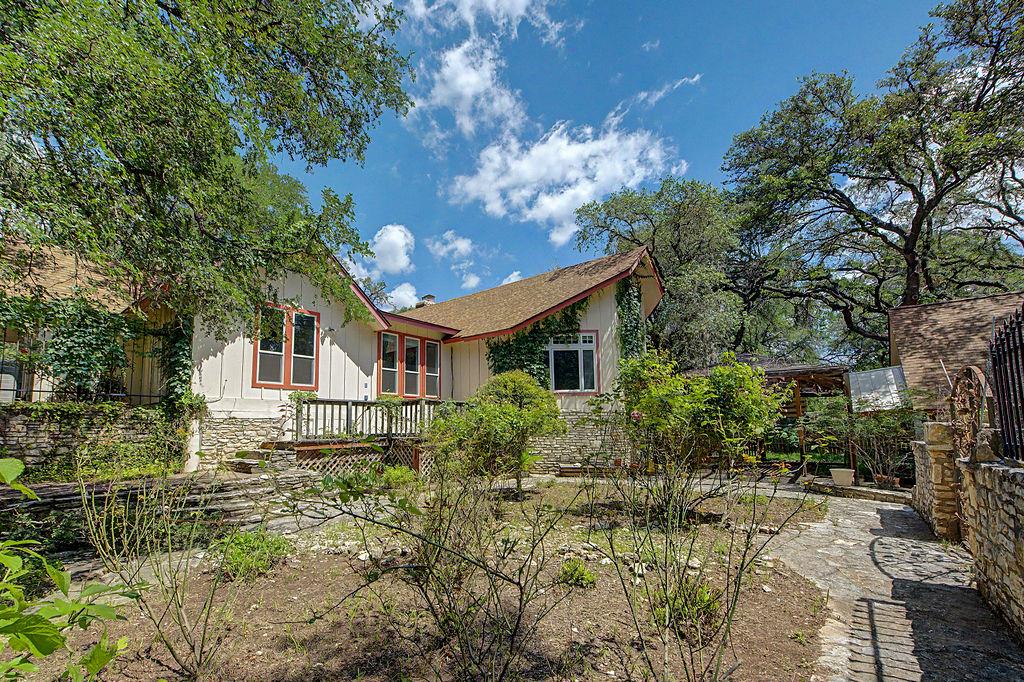 25 Shady Grove Lane Wimberley TX 78676