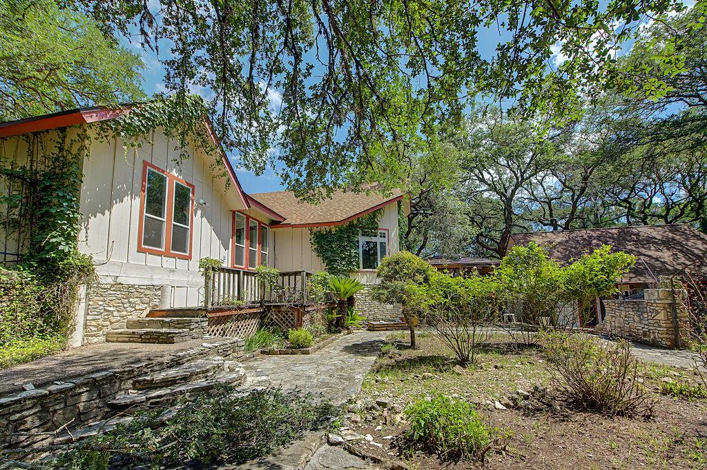 25 Shady Grove Lane Wimberley TX 78676