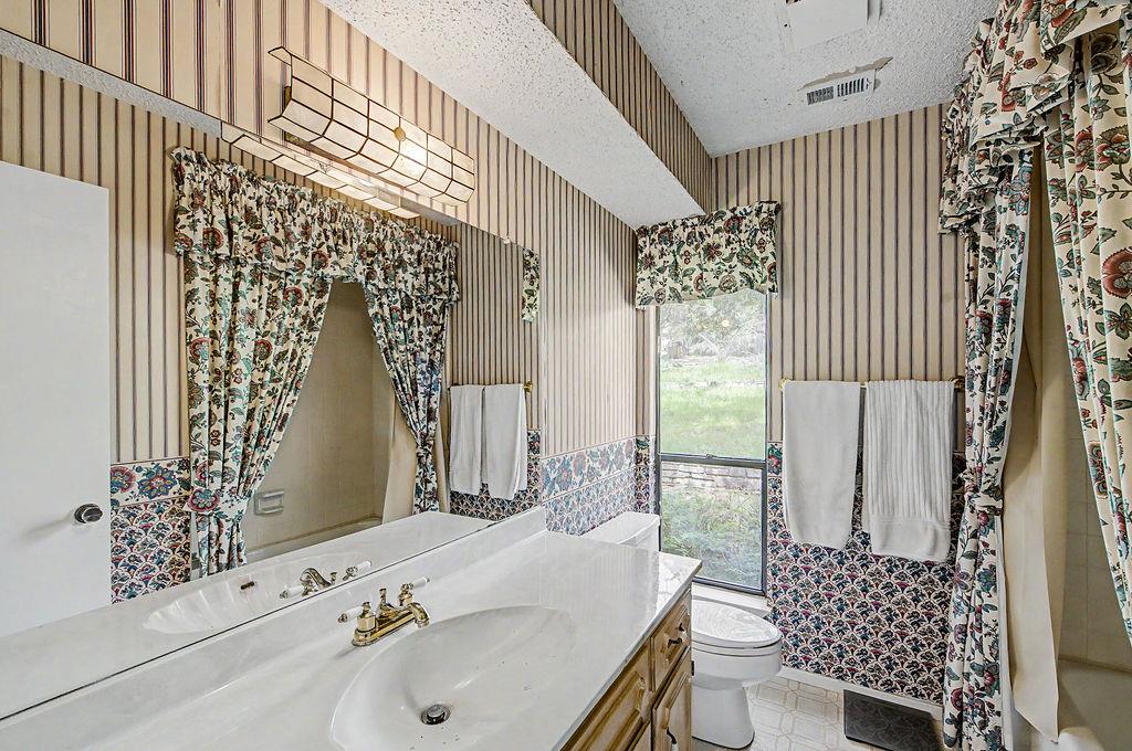 25 Shady Grove Lane Wimberley TX 78676