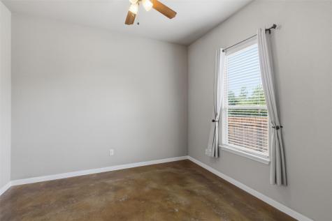 182 Waipahoehoe Drive Bastrop TX 78602