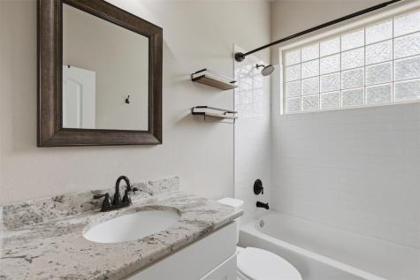 182 Waipahoehoe Drive Bastrop TX 78602